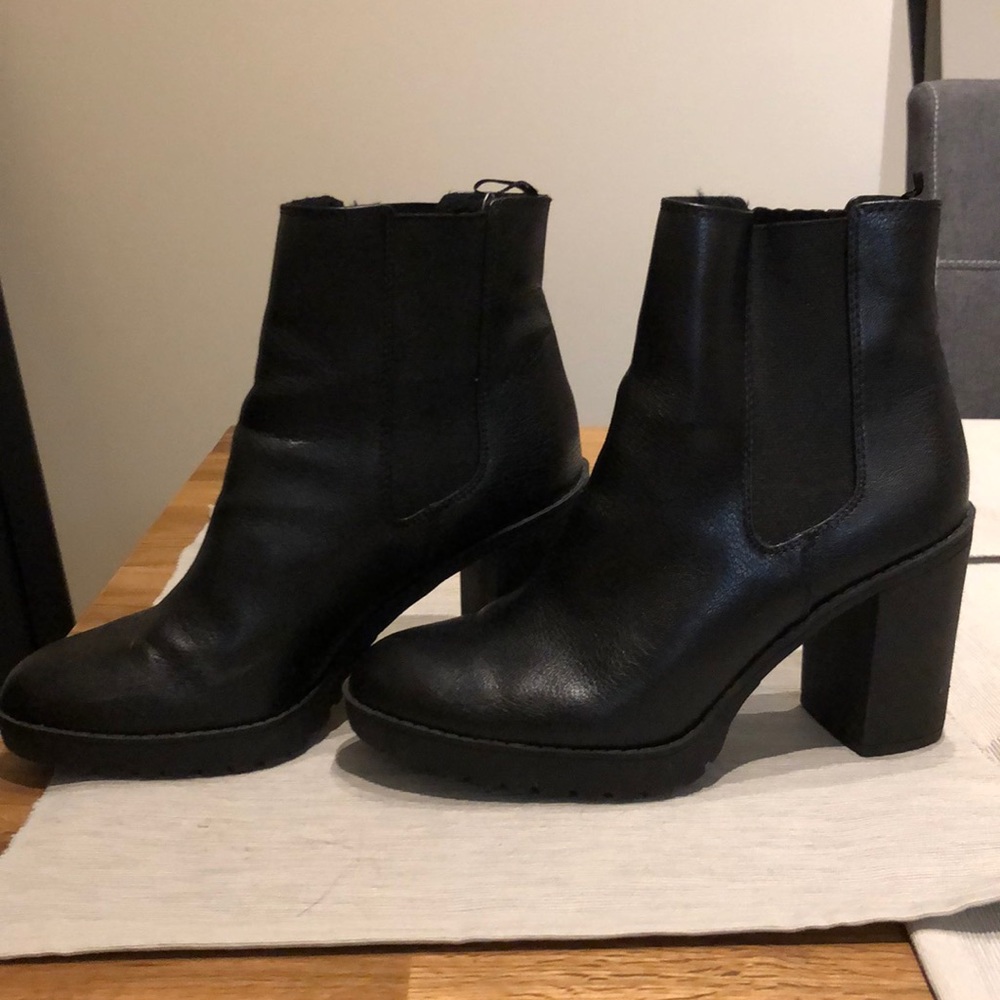 black booties